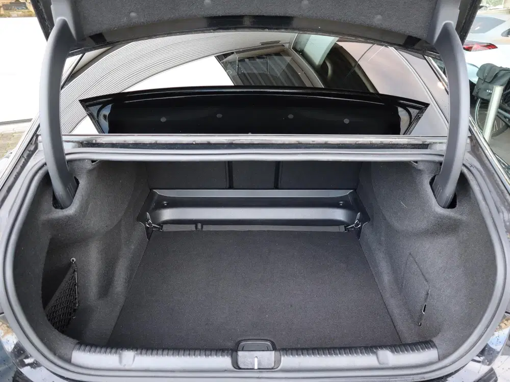 Mercedes-Benz EQE 350 AMG Line 89 kWh uit 2023, foto 7