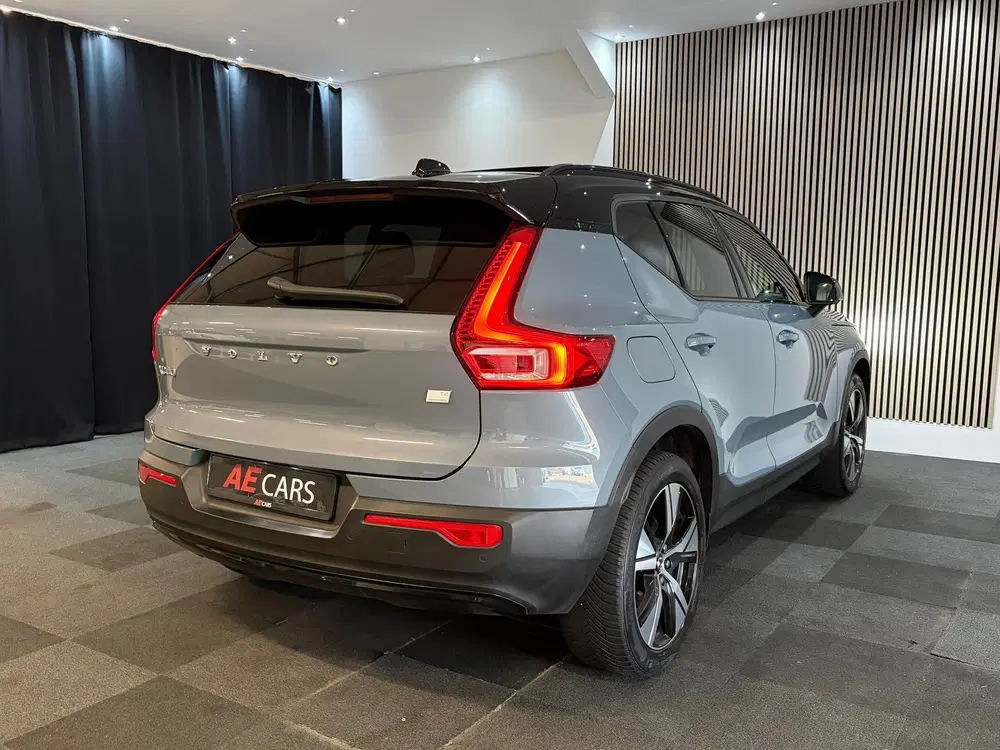 Volvo XC40 1.5 T4 Recharge R-Design 211pk Pano Leer H uit 2022, foto 10