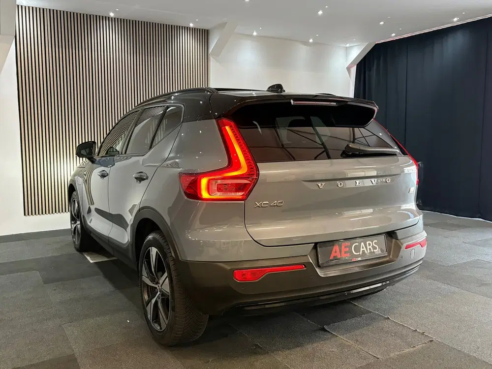 Volvo XC40 1.5 T4 Recharge R-Design 211pk Pano Leer H uit 2022, foto 11
