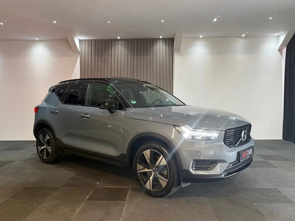 Volvo XC40 1.5 T4 Recharge R-Design 211pk Pano Leer H uit 2022, foto 8