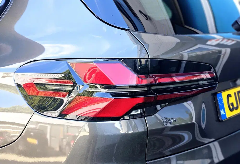 BMW X5 xDrive50e M Sport Pano Hud 360 Alcantara S uit 2023, foto 12