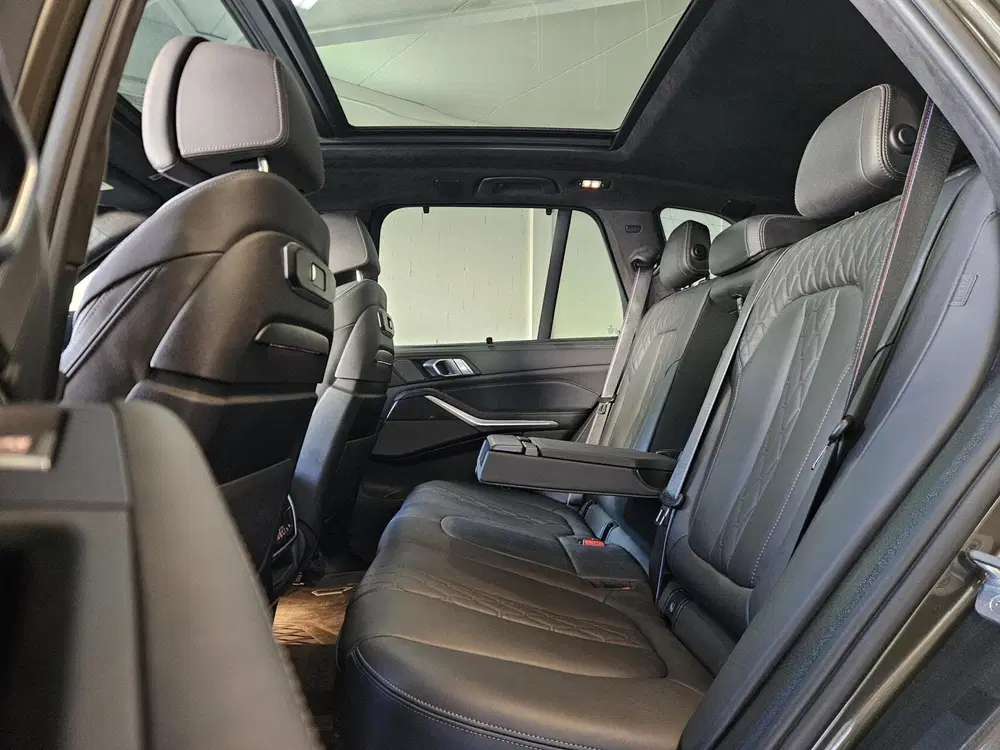 BMW X5 xDrive50e M Sport Pano Hud 360 Alcantara S uit 2023, foto 14