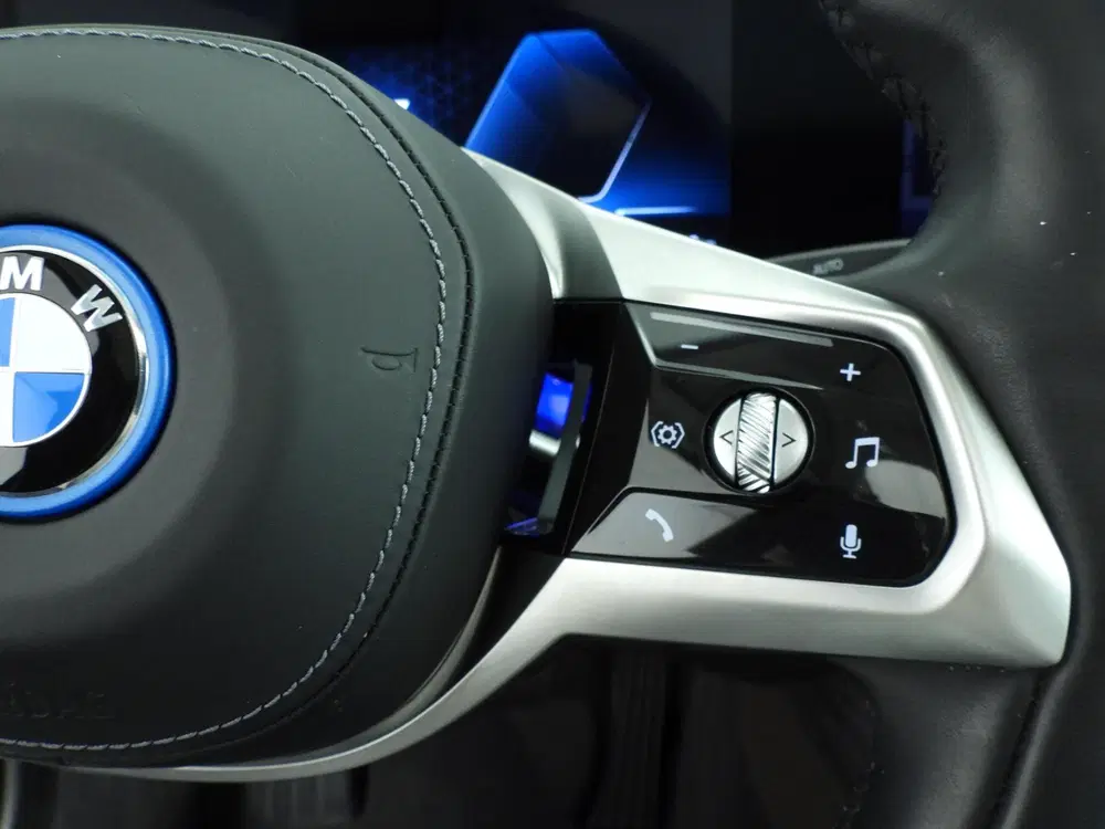 BMW i7 xDrive60 106 kWh uit 2023, foto 11