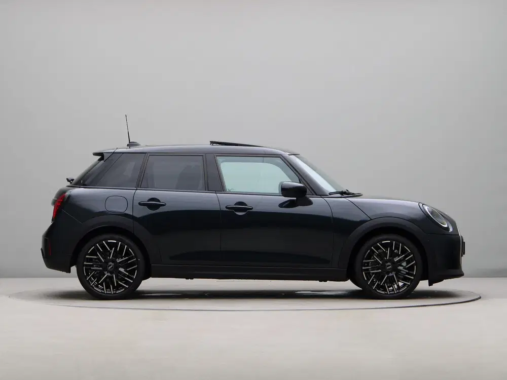 Mini Cooper C Cooper C Favoured Pakket S PRIVATE LEASE E uit 2026, foto 8