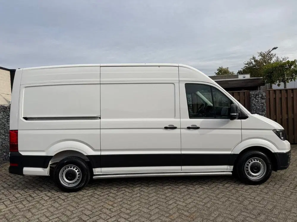 Volkswagen Crafter 30 2.0 TDI L3H3 140 PK EURO 6 uit 2019, foto 3