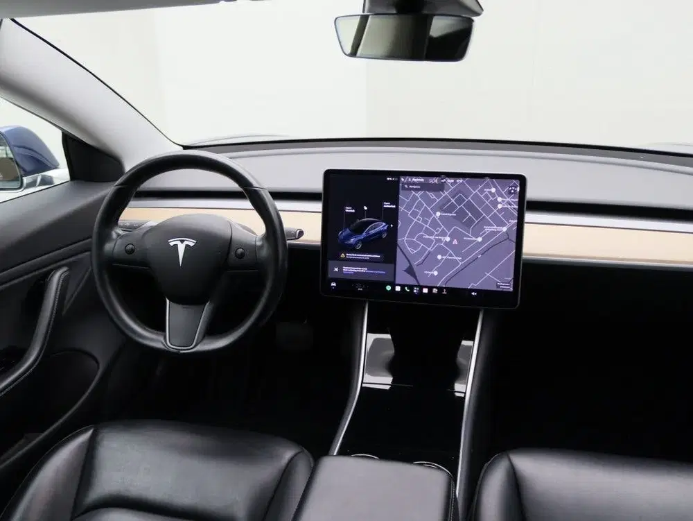 Tesla Model 3 Standard RWD Plus [ AUTOPILOT+18 INCH+PREM uit 2019, foto 2