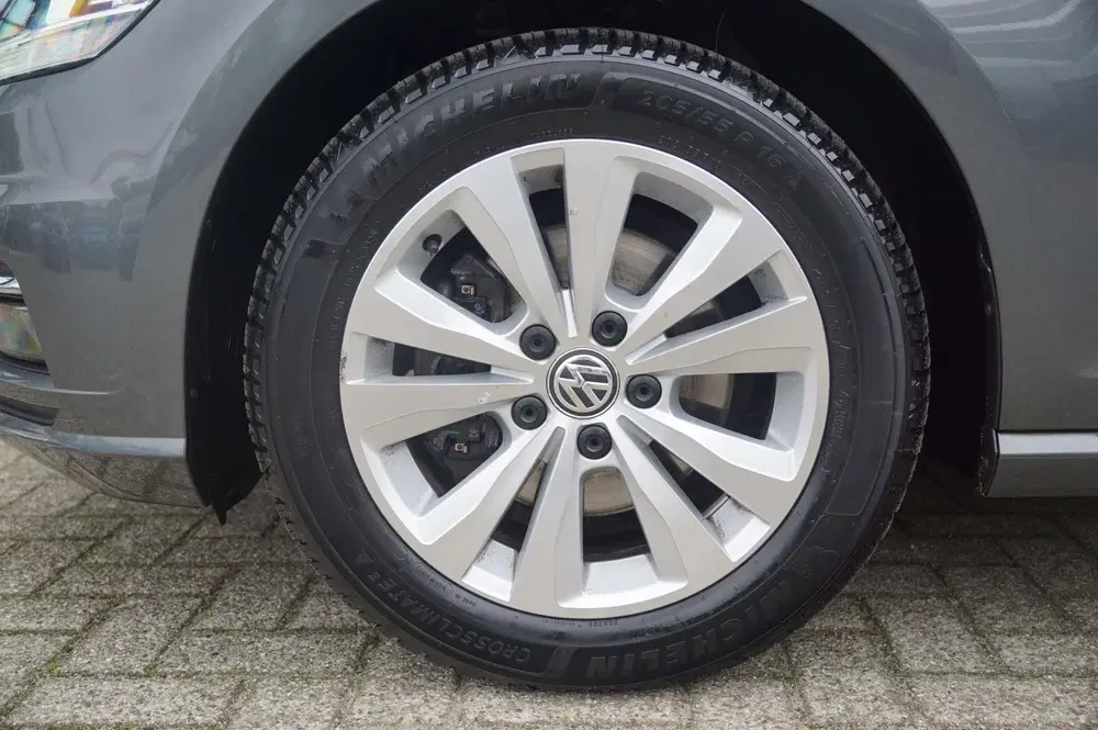 Volkswagen Golf 1.0 TSI 115pk Comfortline Business uit 2019, foto 15