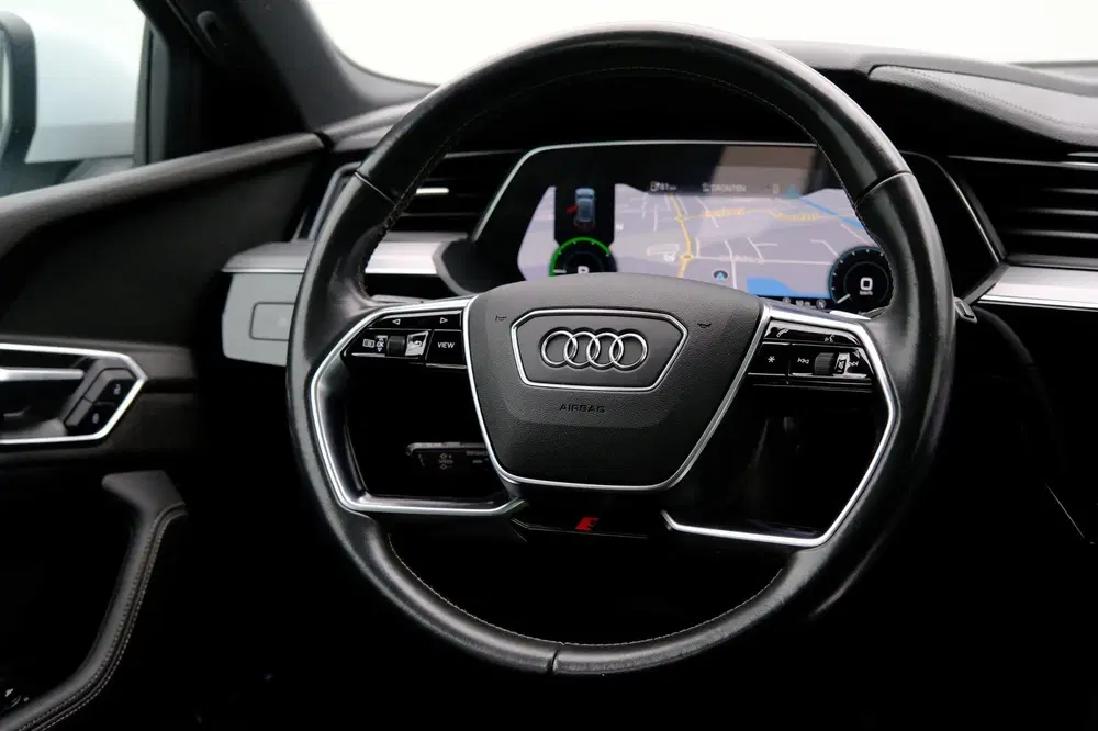 Audi e-tron E-tron 50 quattro Launch edition Black S L uit 2019, foto 10