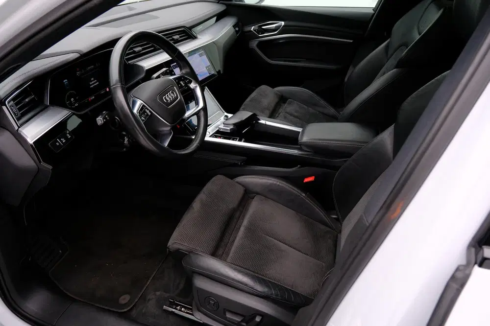 Audi e-tron E-tron 50 quattro Launch edition Black S L uit 2019, foto 2
