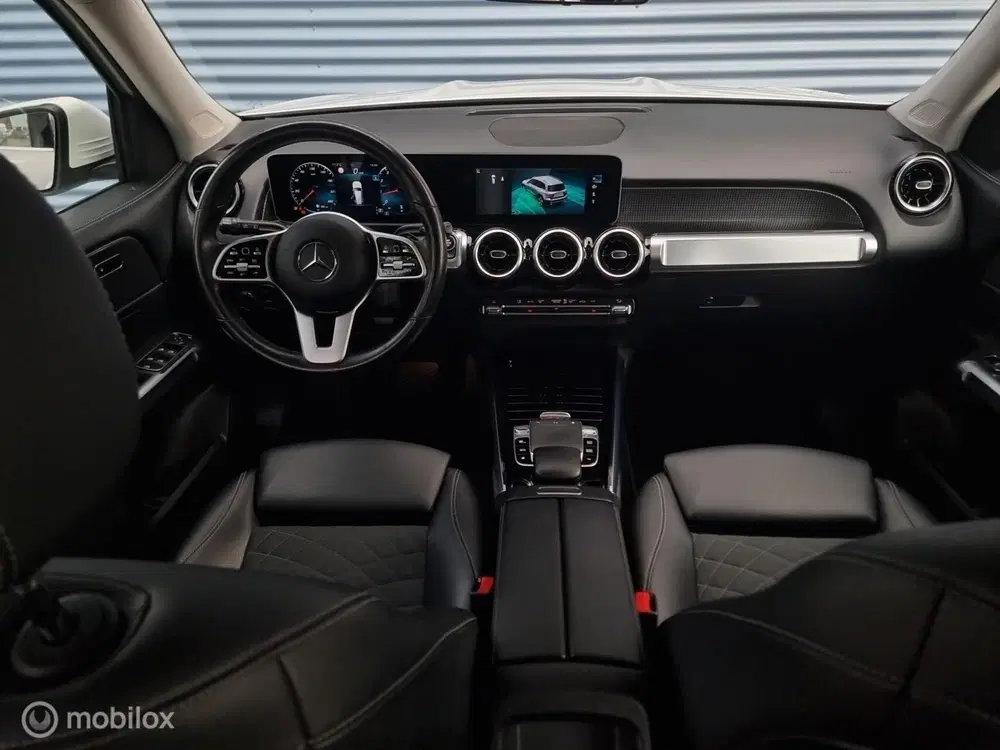 Mercedes-Benz GLB Mercedes GLB 200 Premium Aut-7 74000km uit 2020, foto 3