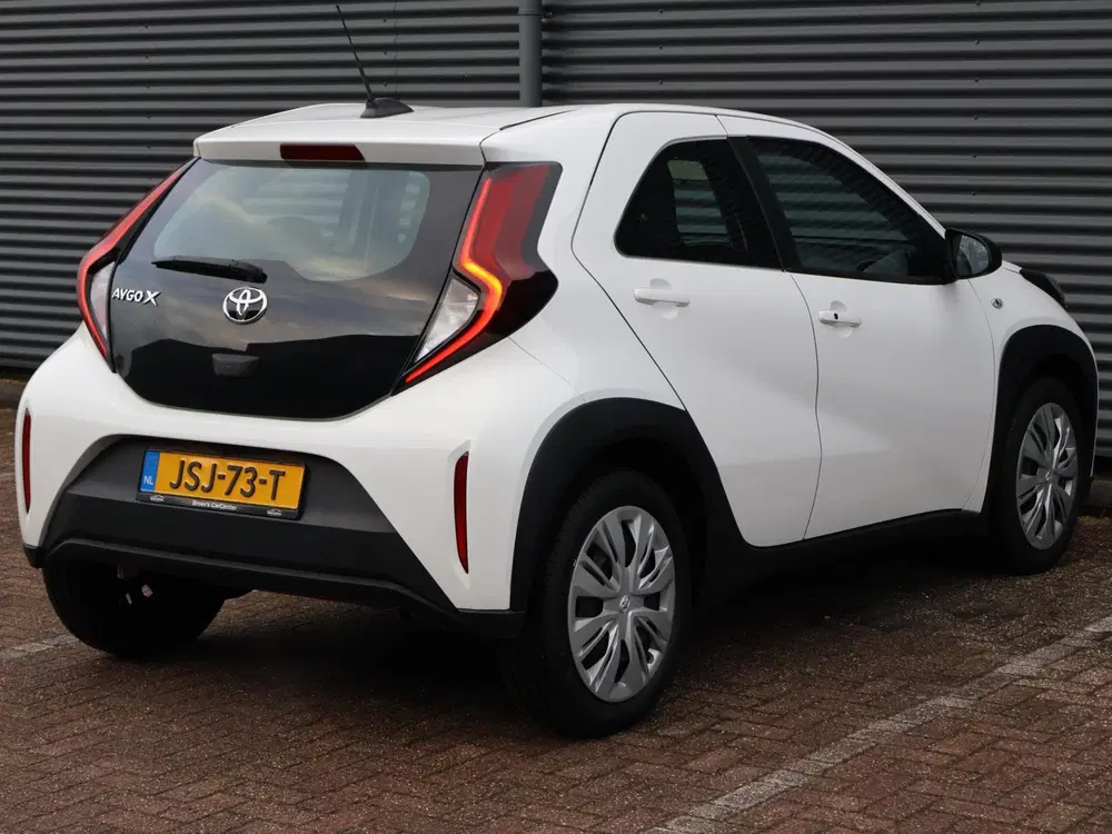 Toyota Aygo X 1.0 VVT-i MT uit 2022, foto 2