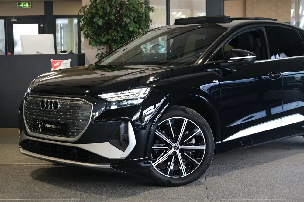 Audi Q4 e-tron 50 quattro 2x S-line 77 kWh 299pk RS-leer uit 2023, foto 8