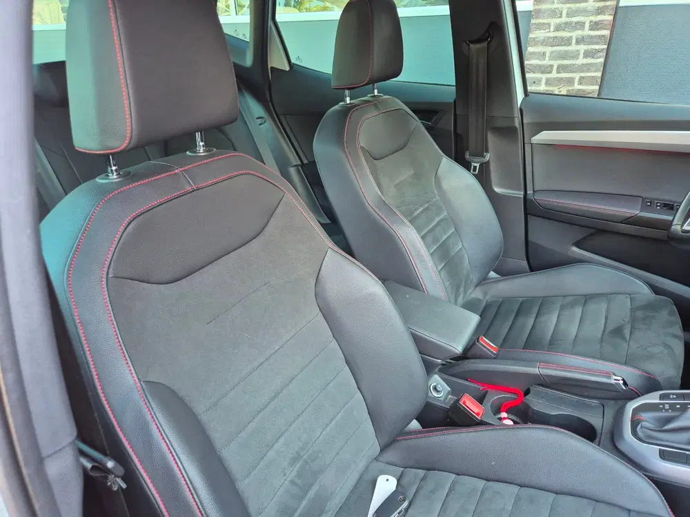 SEAT Arona 1.0 TSI FR Business Intense uit 2020, foto 13