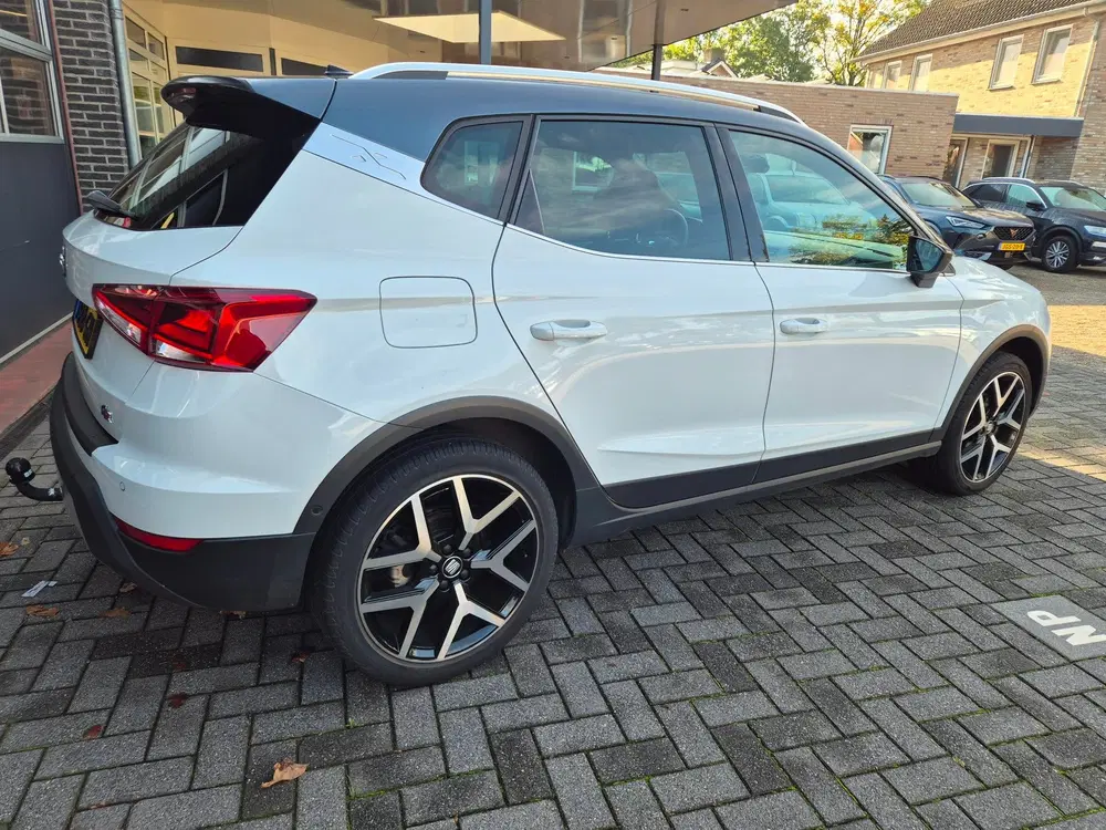 SEAT Arona 1.0 TSI FR Business Intense uit 2020, foto 9
