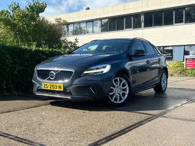 Volvo V40 Cross Country 1.5 T3 Polar+ Luxury uit 2019