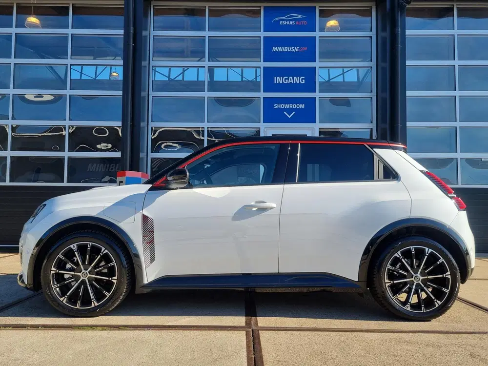 Renault 5 urban range iconic cinq 40 kWh Harman Kard uit 2025, foto 2