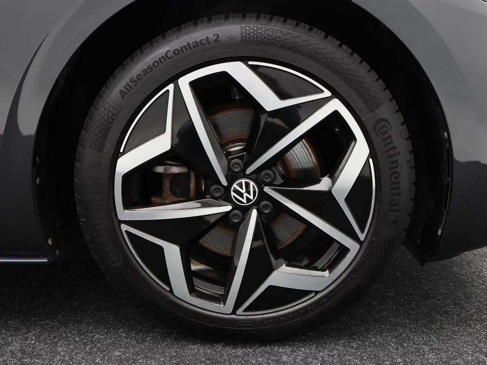 Volkswagen ID.3 First Plus 58 kWh 204 Pk uit 2020, foto 10
