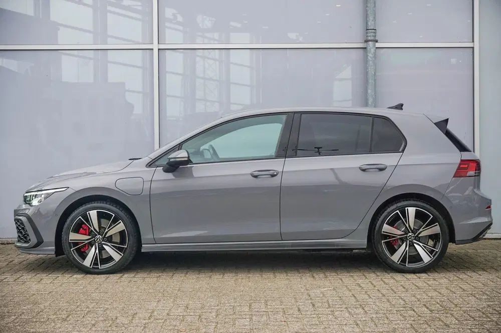 Volkswagen Golf GTE 1.4 eHybrid 245pk uit 2021, foto 15