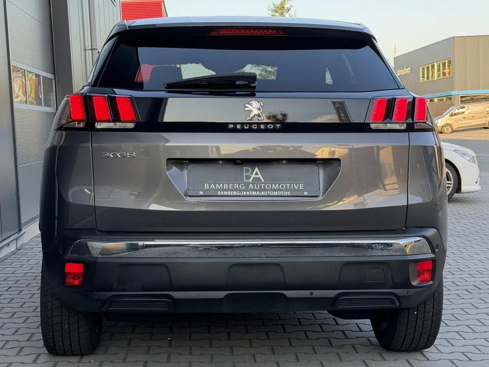 Peugeot 3008 1.2 PureTech Allure Pack Business uit 2023, foto 7