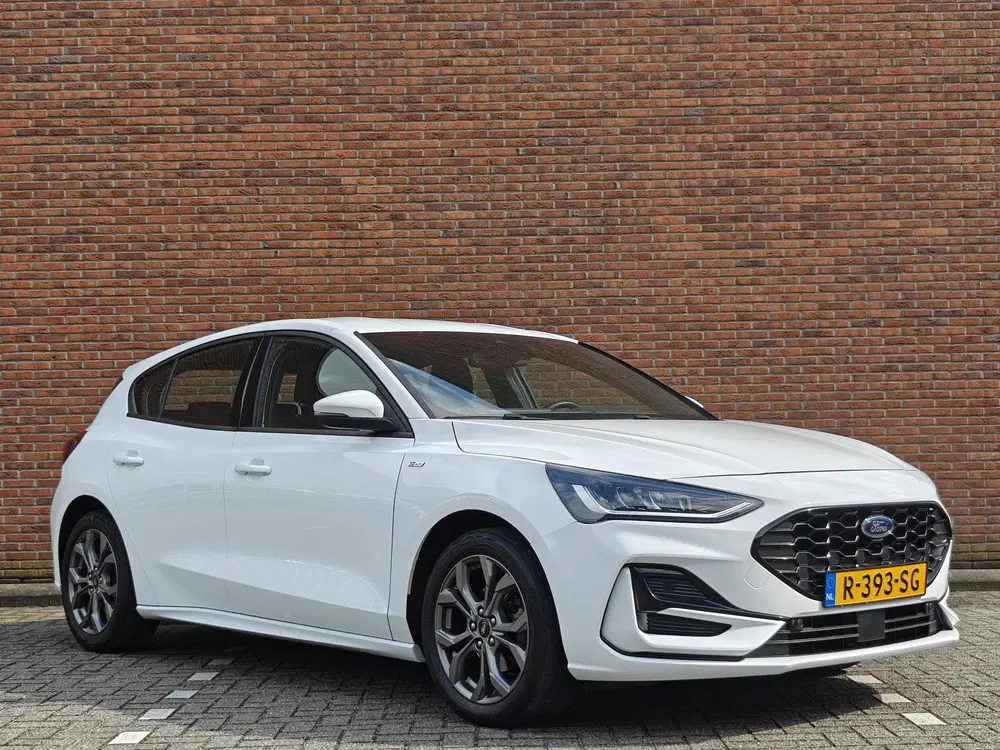 Ford Focus 1.0 EcoBoost Hybrid ST Line uit 2022, foto 5