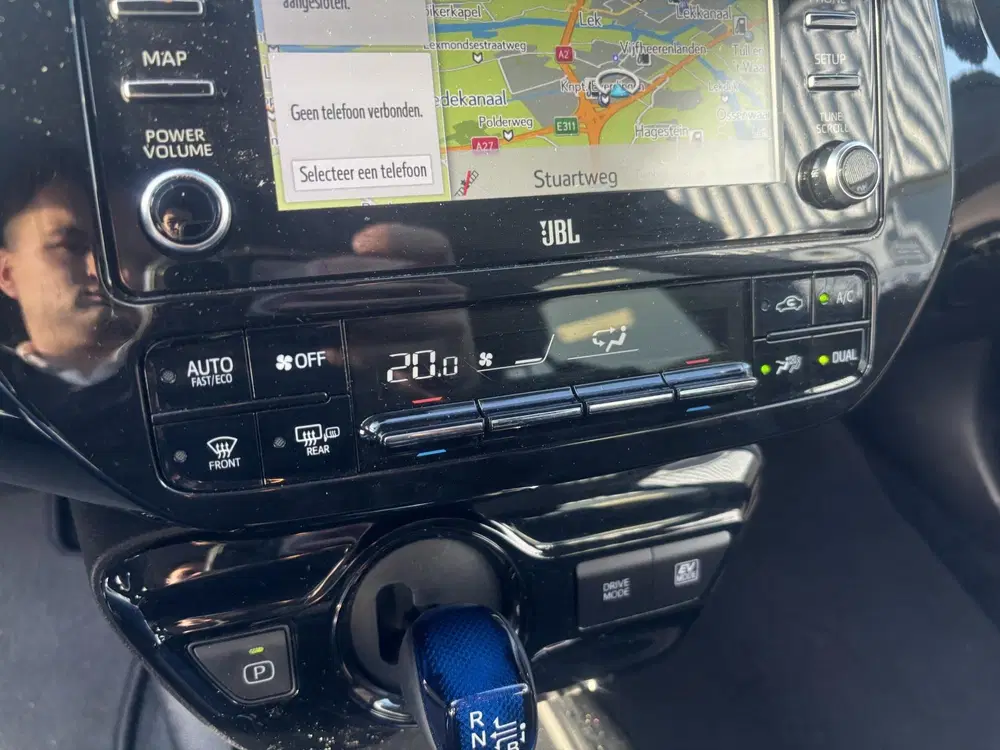 Toyota Prius 1.8 Dynamic uit 2022, foto 11