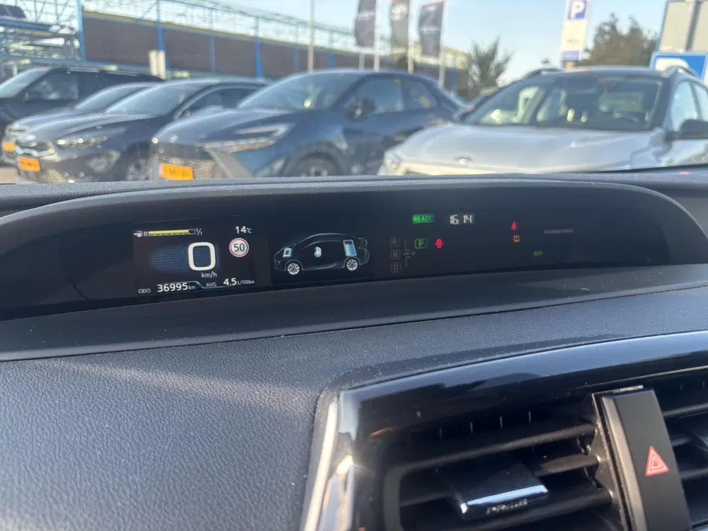 Toyota Prius 1.8 Dynamic uit 2022, foto 7