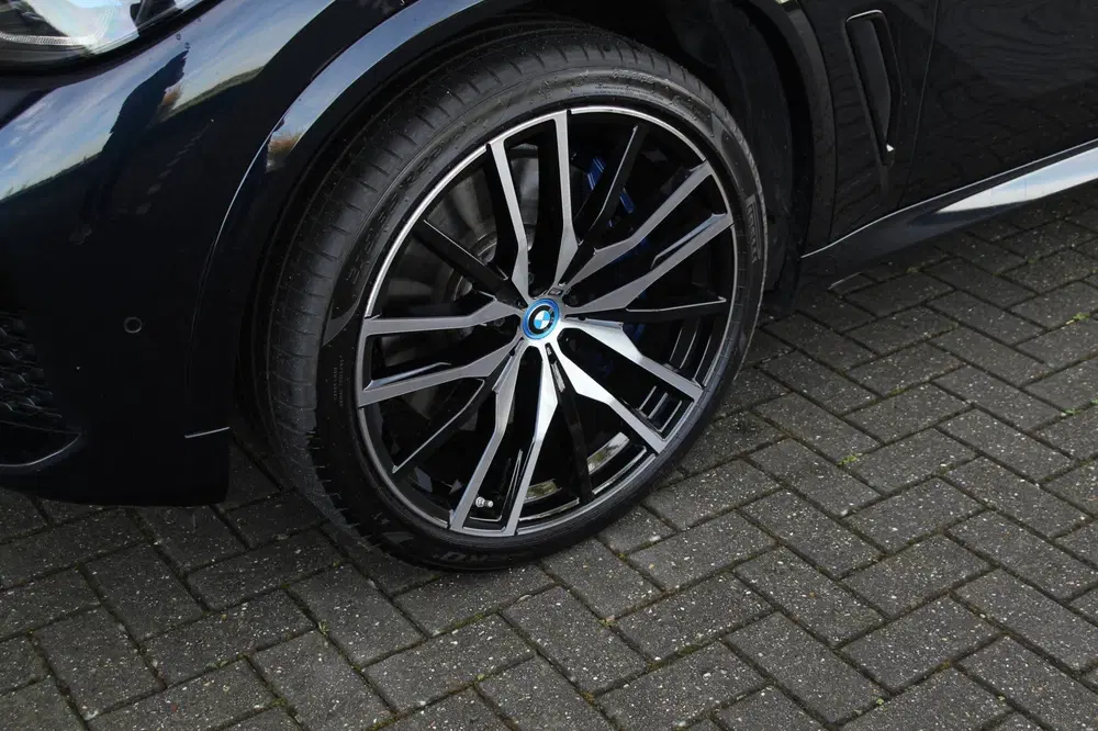 BMW X5 XDrive45e High Executive uit 2022, foto 10