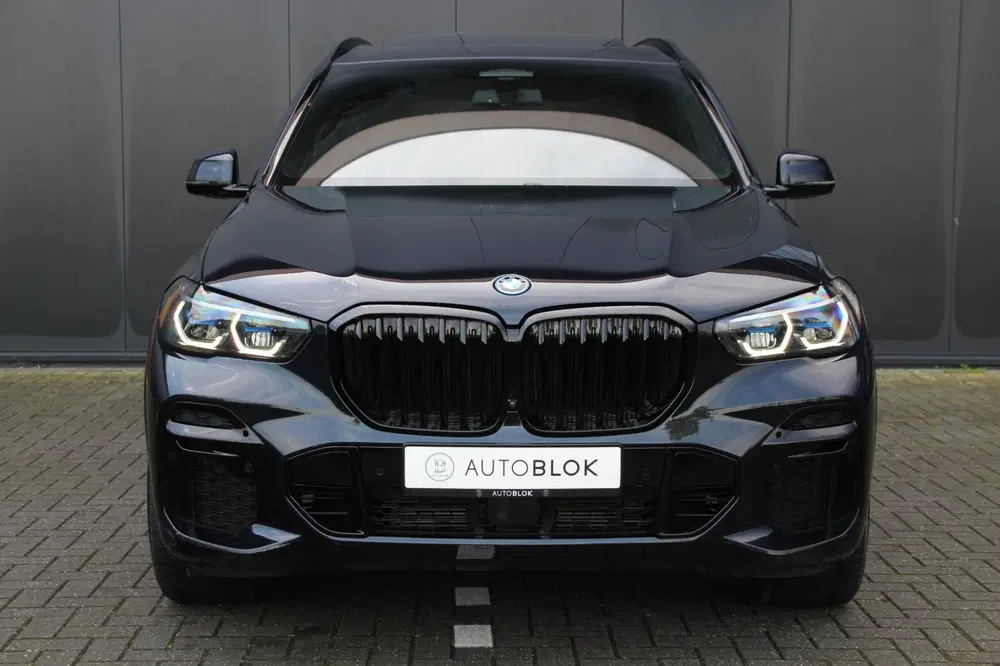 BMW X5 XDrive45e High Executive uit 2022, foto 3