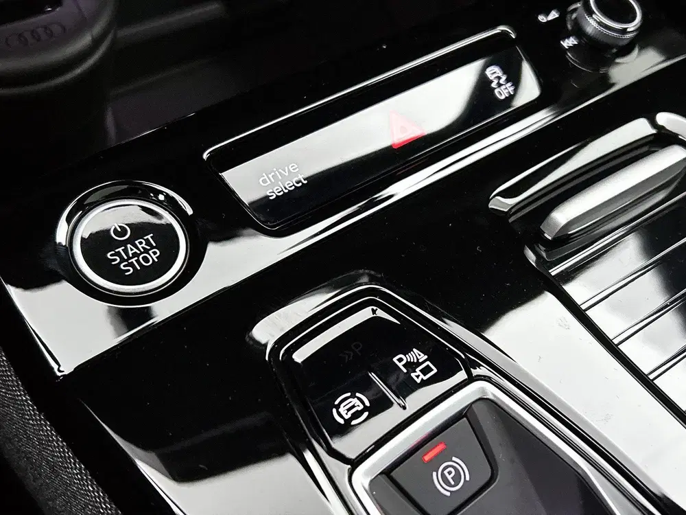 Audi Q6 e-tron S edition 83 kWh uit 2025, foto 11