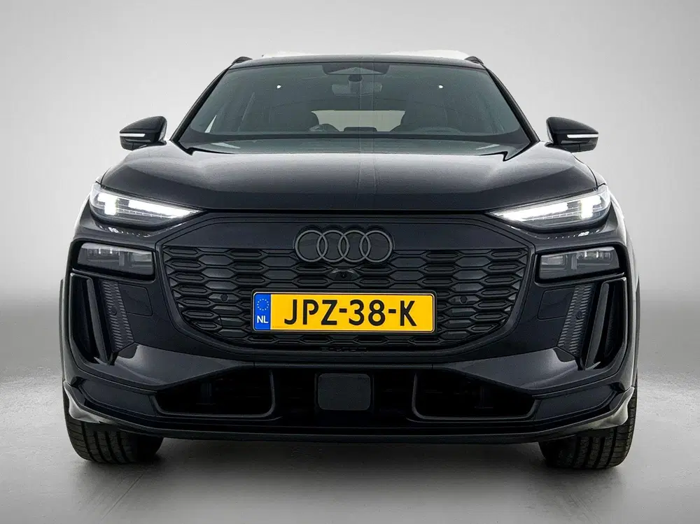 Audi Q6 e-tron S edition 83 kWh uit 2025, foto 5