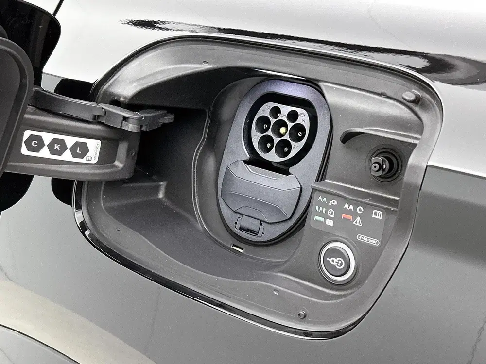 Audi Q6 e-tron S edition 83 kWh uit 2025, foto 9