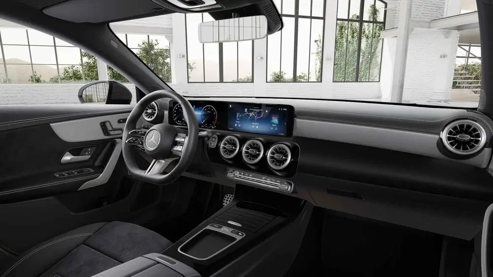 Mercedes-Benz CLA 180 Business Solutio uit 2025, foto 4