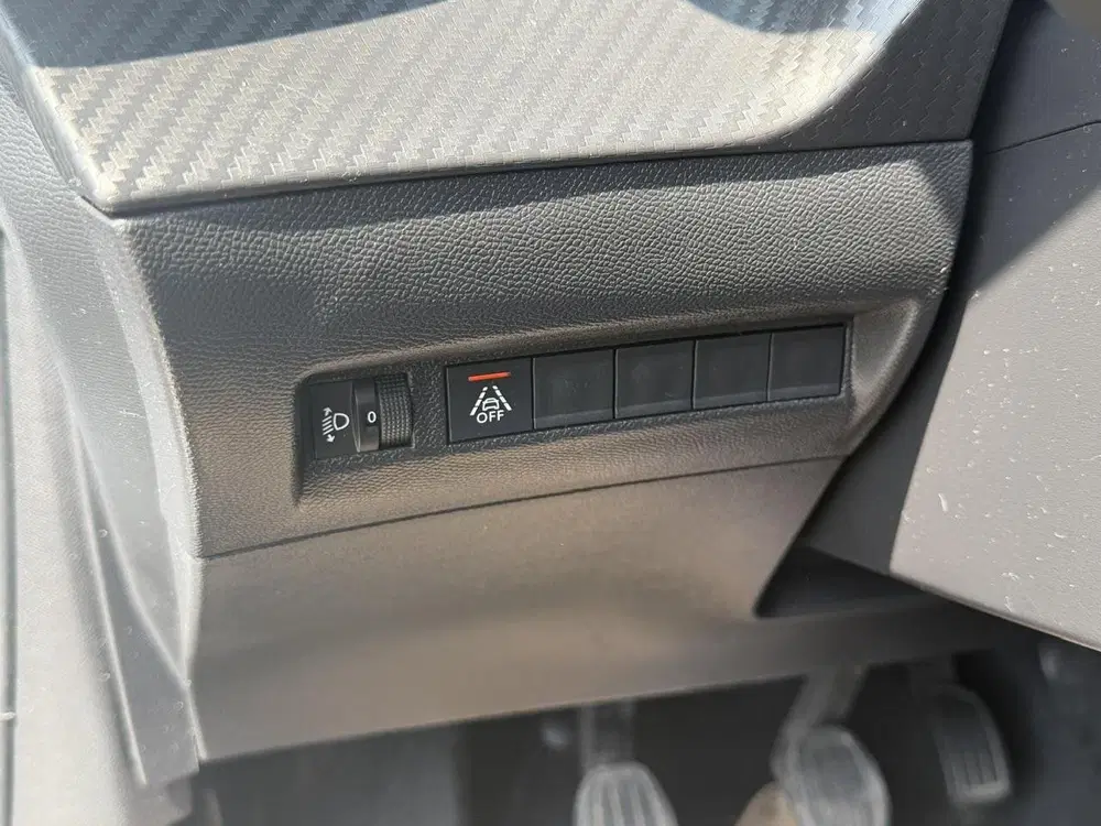 Peugeot 208 1.2 PureTech Active uit 2023, foto 14