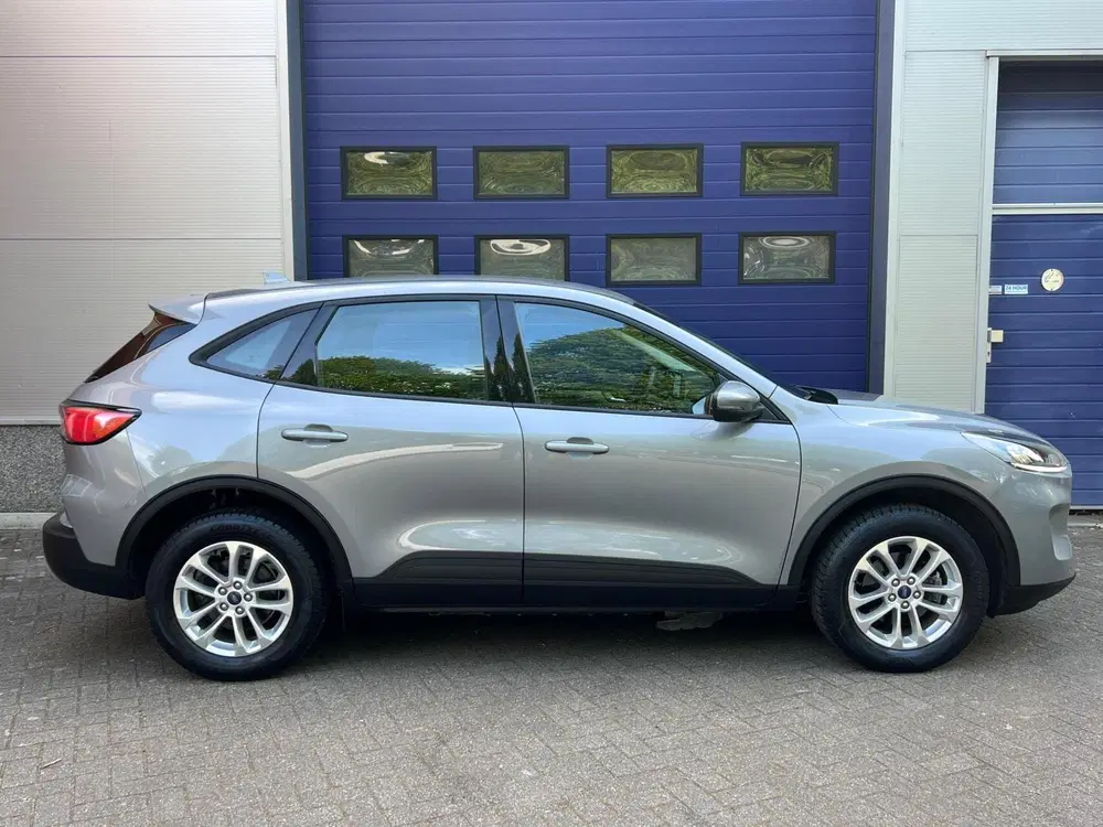 Ford Kuga 2.5 PHEV 225 PK l 65 KM elektrisch l 1e Ei uit 2022, foto 6