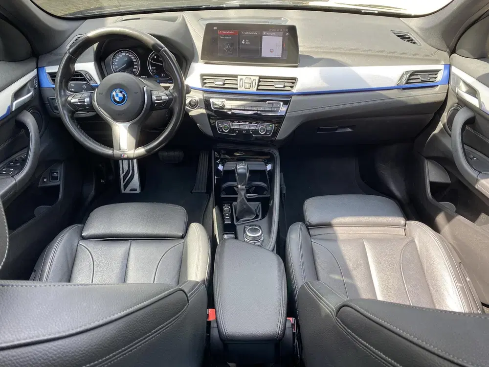 BMW X1 xDrive25e eDrive Edition Pano uit 2022, foto 3