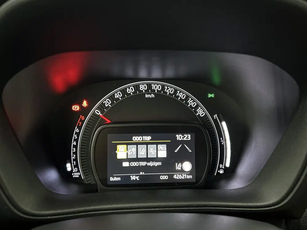 Toyota Aygo X 1.0 VVT-i MT Play uit 2025, foto 5