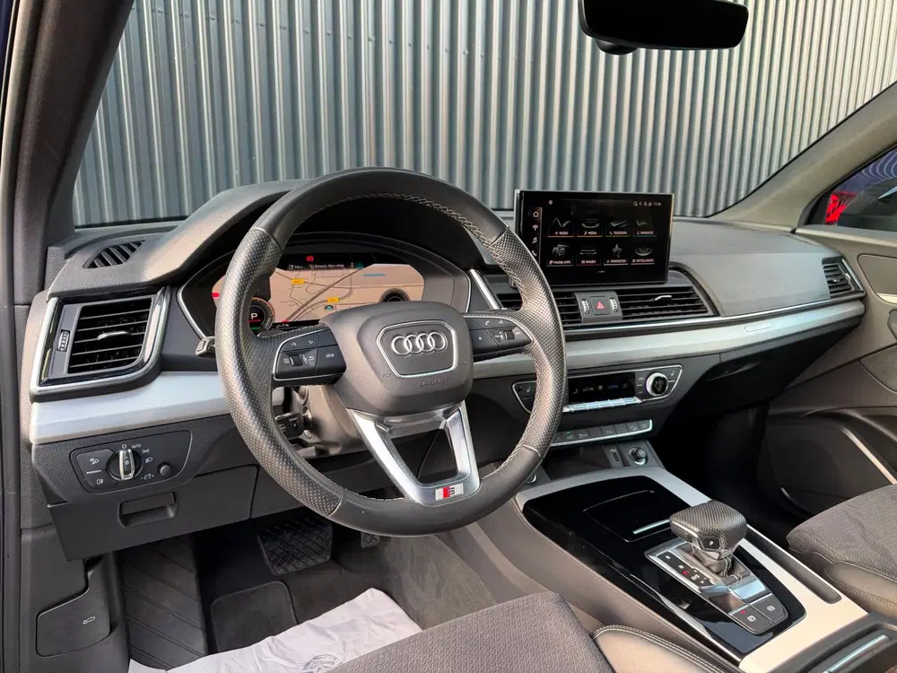 Audi Q5 50 TFSI e quattro Competition Black Optic uit 2023, foto 6