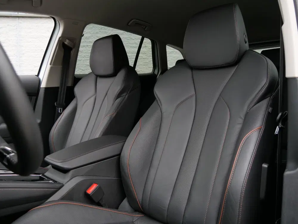 Skoda Enyaq 80 LEER uit 2021, foto 6