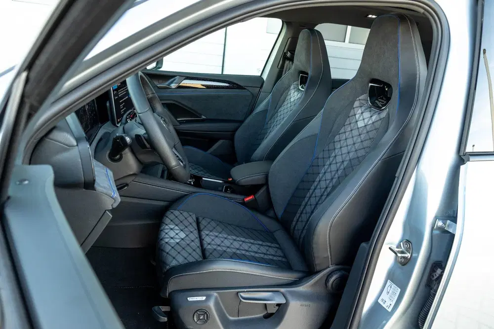Volkswagen Tiguan 1.5 204pk eHybrid R-Line Edition uit 2026, foto 4