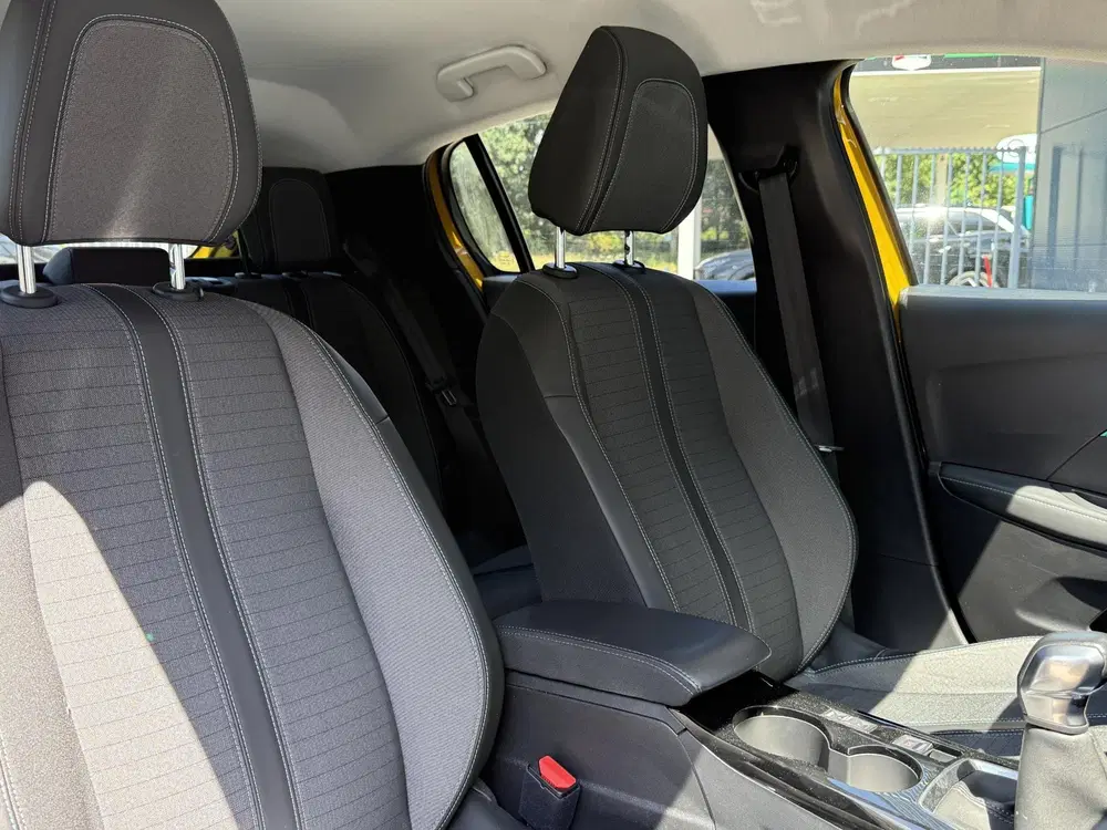 Peugeot 208 1.2 PureTech Allure Pack 75pk uit 2022, foto 8
