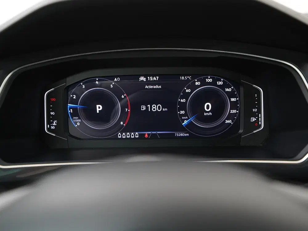 Volkswagen Tiguan Allspace 1.5 TSI Highline DSG uit 2021, foto 9