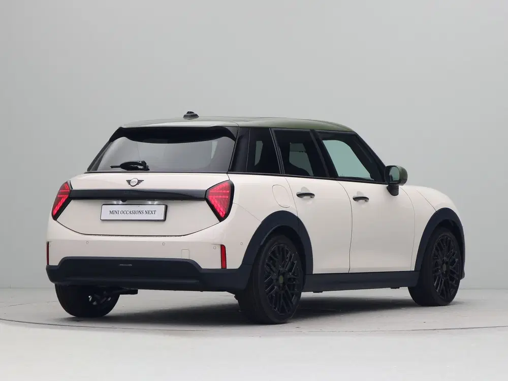 Mini Cooper C Cooper C Paul Smith Edition Pakket L (bj 2 uit 2026, foto 5