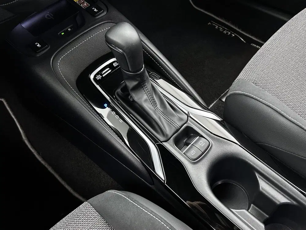 Toyota Corolla Hybrid 140 Dynamic uit 2025, foto 10