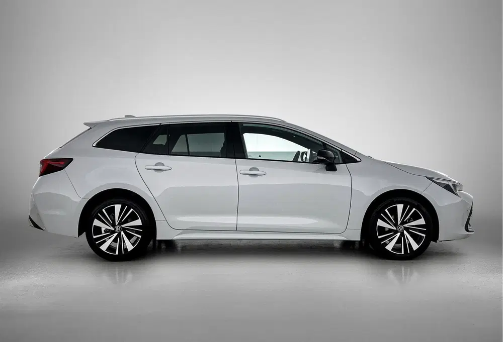 Toyota Corolla Hybrid 140 Dynamic uit 2025, foto 11