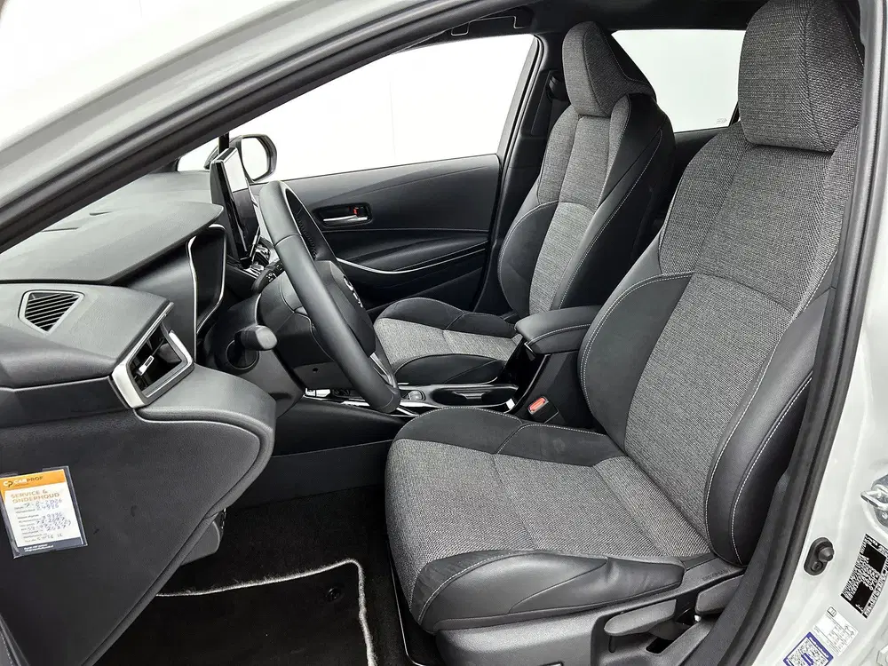 Toyota Corolla Hybrid 140 Dynamic uit 2025, foto 15