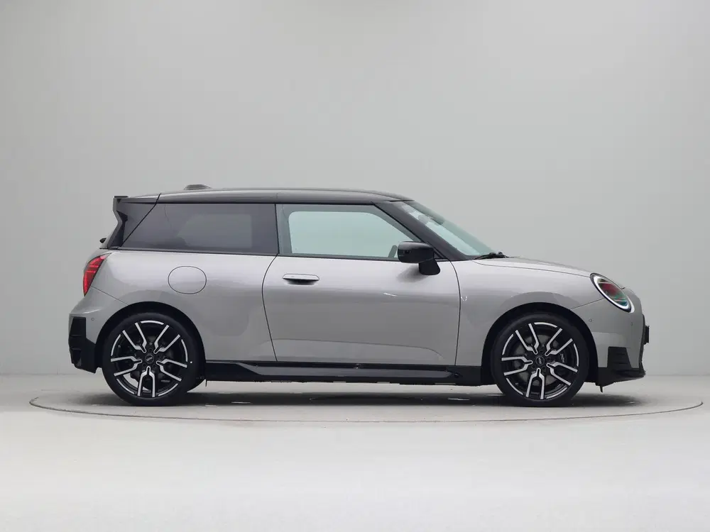Mini John Cooper Works E John Cooper Works Pakket M Accu conditie uit 2026, foto 7