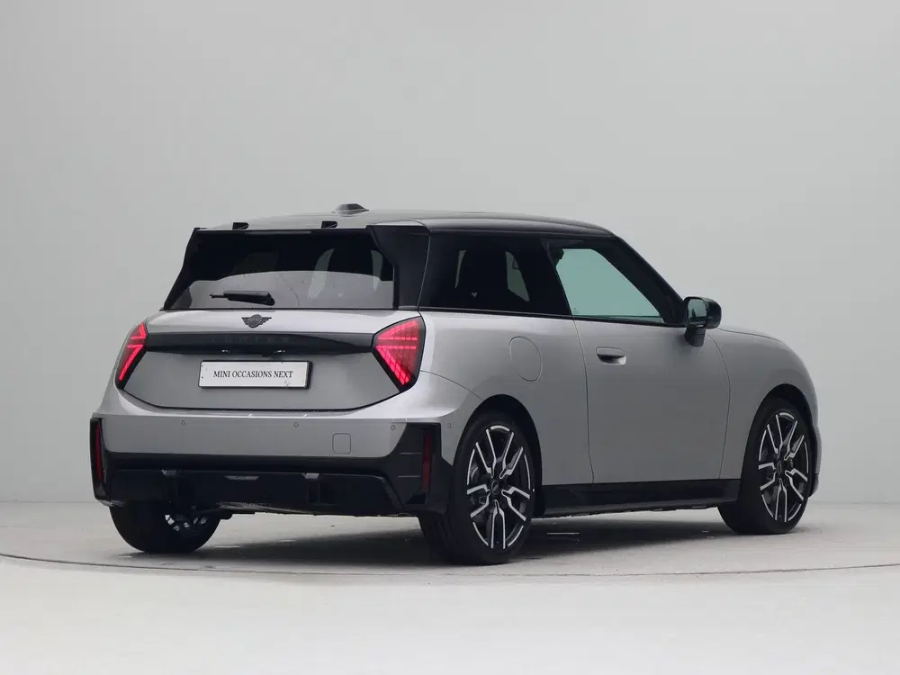 Mini John Cooper Works E John Cooper Works Pakket M Accu conditie uit 2026, foto 8