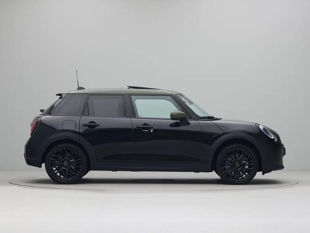 Mini Cooper C Cooper C Paul Smith Edition Pakket L PRIVA uit 2026, foto 8