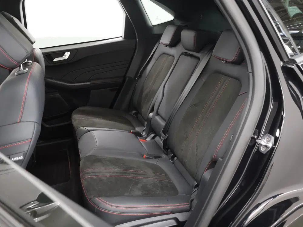 Ford Kuga 2.5 PHEV ST-Line X uit 2025, foto 12
