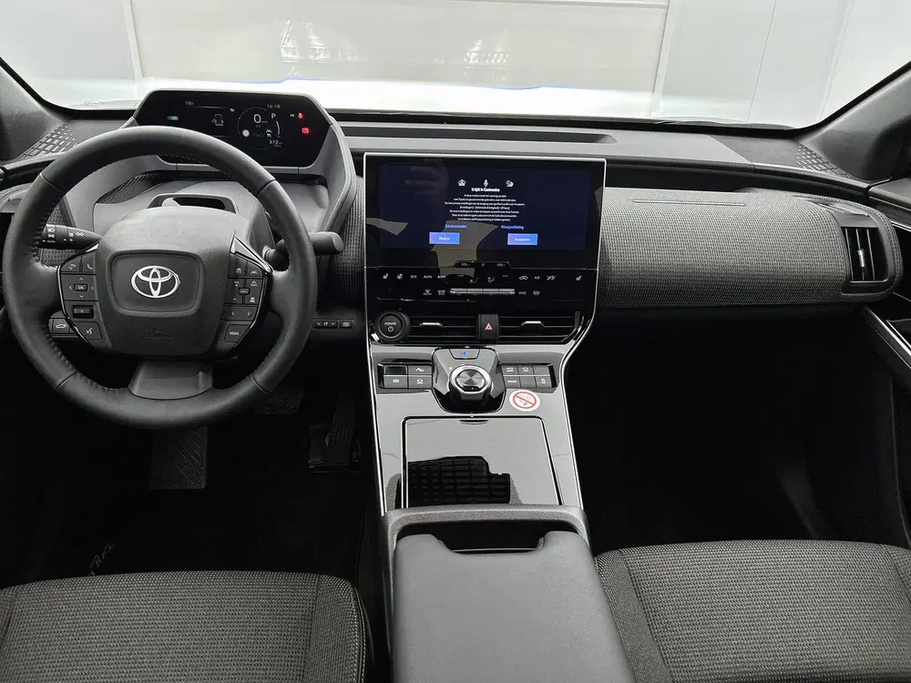 Toyota bZ4X Dynamic 71 kWh uit 2025, foto 5
